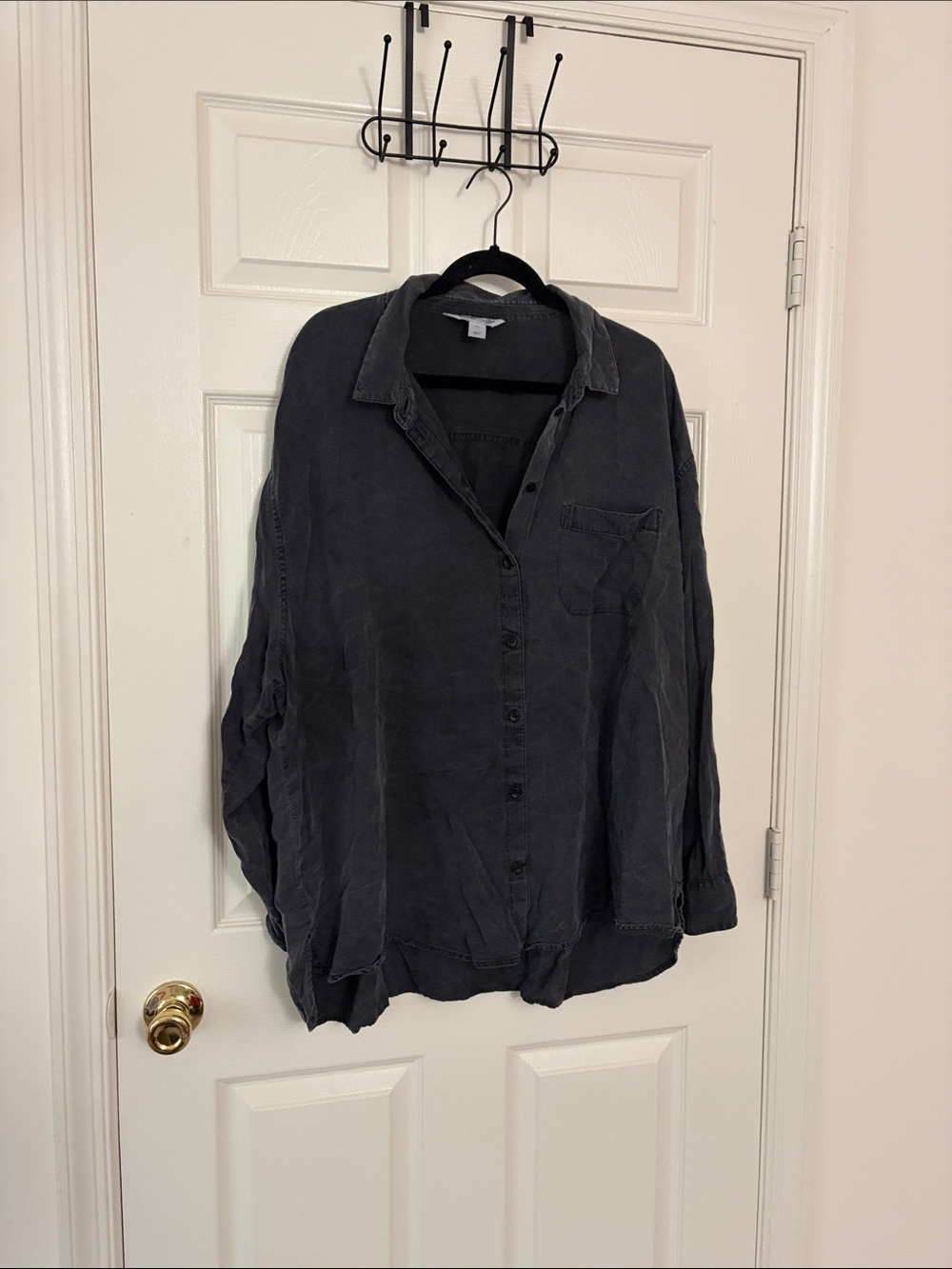Old Navy Women's Relaxed Button-Down Shirt - Charcoal